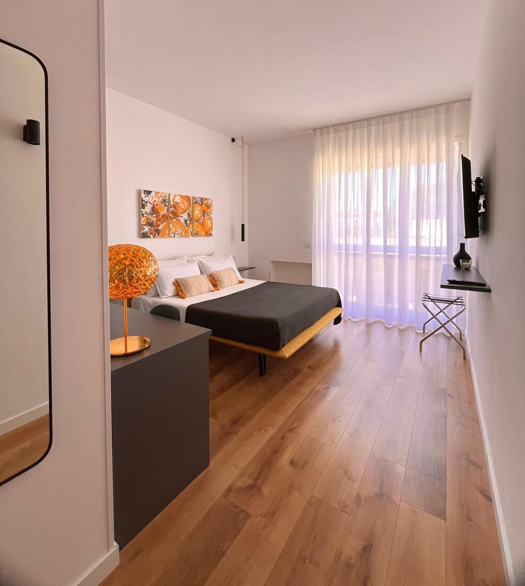 Binario9 Bed & Breakfast Lecce Exterior photo
